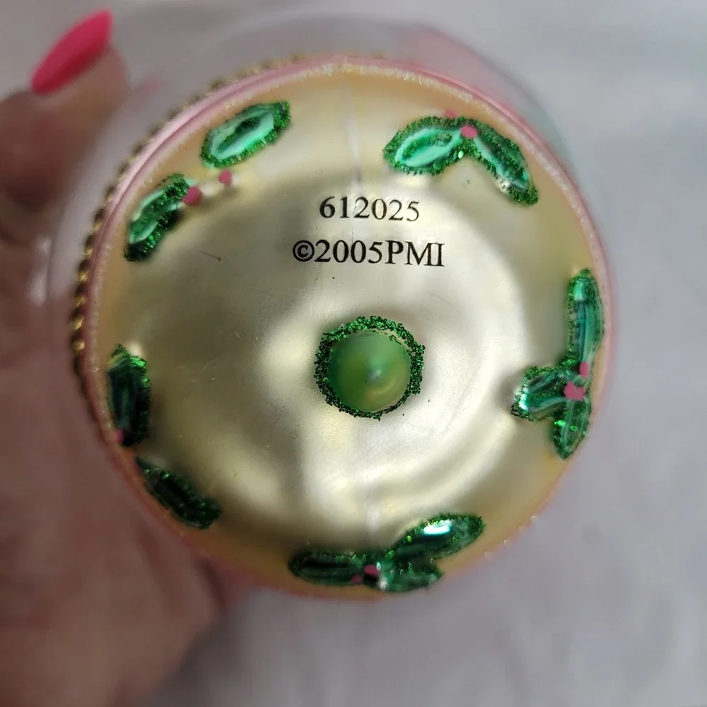 Precious Moments 2005 Peace Angel Glass Ball Ornament 612025 Lavender Pink